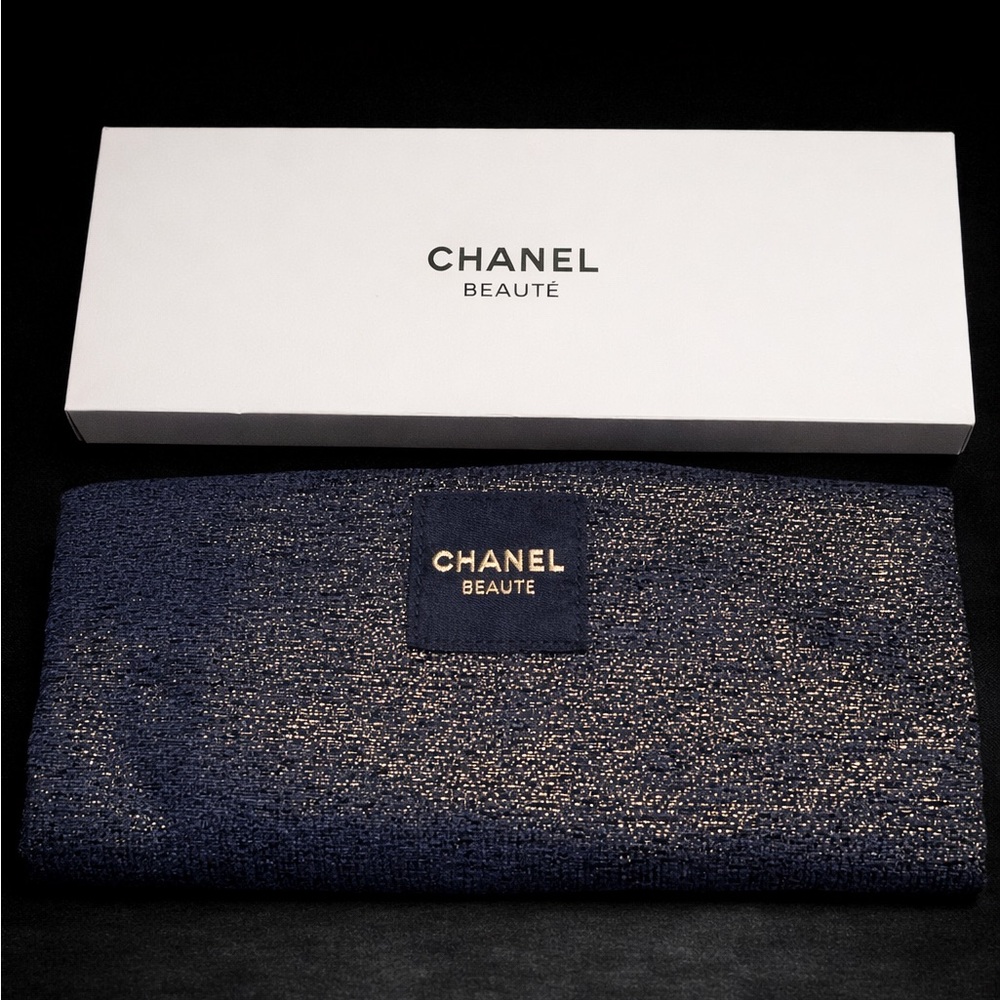 CHANEL Beauté Midnight Blue and Gold Clutch